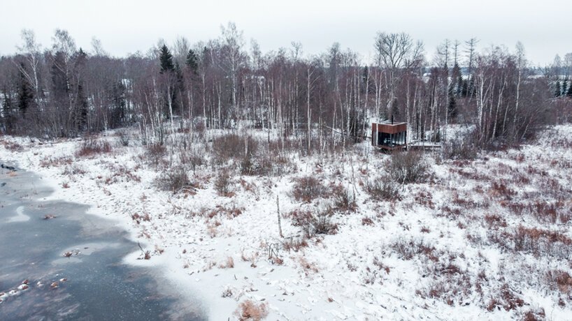“麦德拉自然别墅”在爱沙尼亚森林中引入了一个微型酒店房间 “麦德拉自然别墅”在爱沙尼亚森林中引入了一个微型酒店房间
