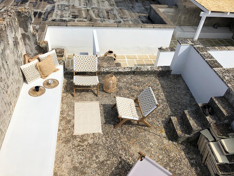 acqua di puglia 在意大利南部的“maison salentina”改造中增加了屋顶游泳池 acqua di puglia 在意大利南部的“maison salentina”改造中增加了屋顶游泳池