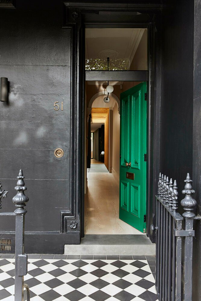 马特·吉布森建筑事务所翻新了墨尔本菲茨罗伊桥的历史建筑