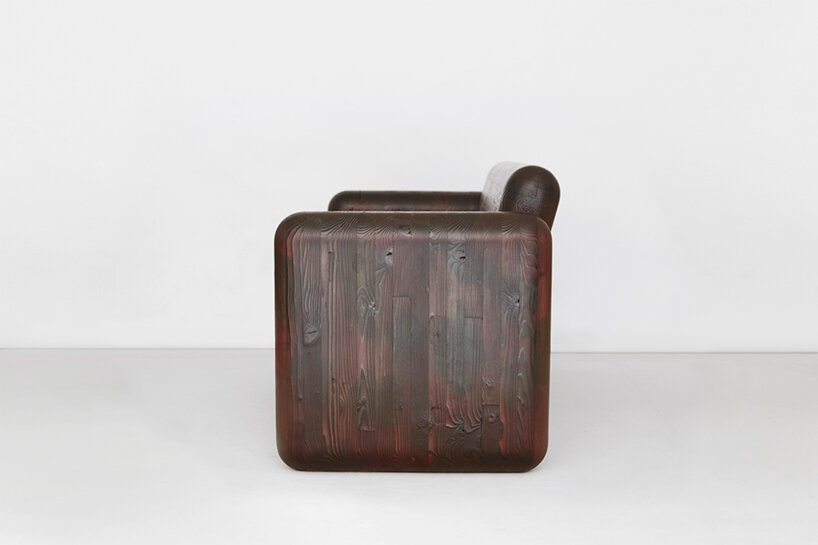 Max Lam 的“胶合木”椅子由柔软和粗糙的几何形状组合而成