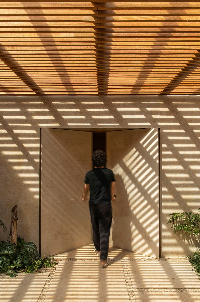 mf+arquitetos 将巴西的 Q04L63 住宅平均划分为共享空间和私人空间