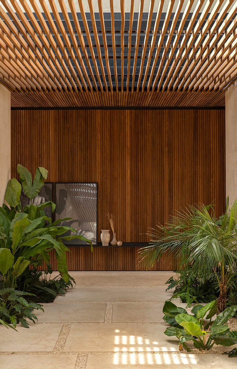 mf+arquitetos 将巴西的 Q04L63 住宅平均划分为共享空间和私人空间