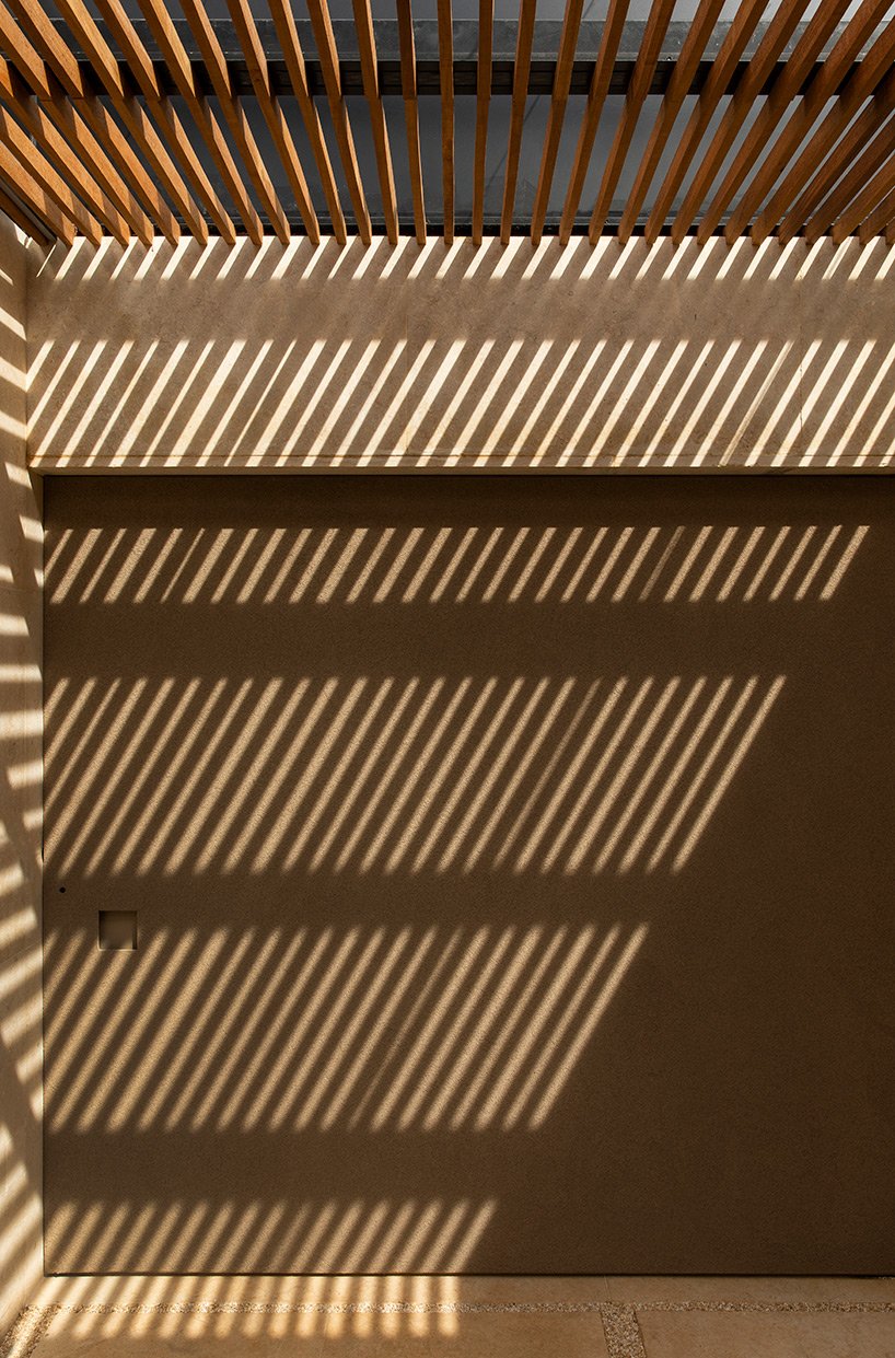 mf+arquitetos 将巴西的 Q04L63 住宅平均划分为共享空间和私人空间