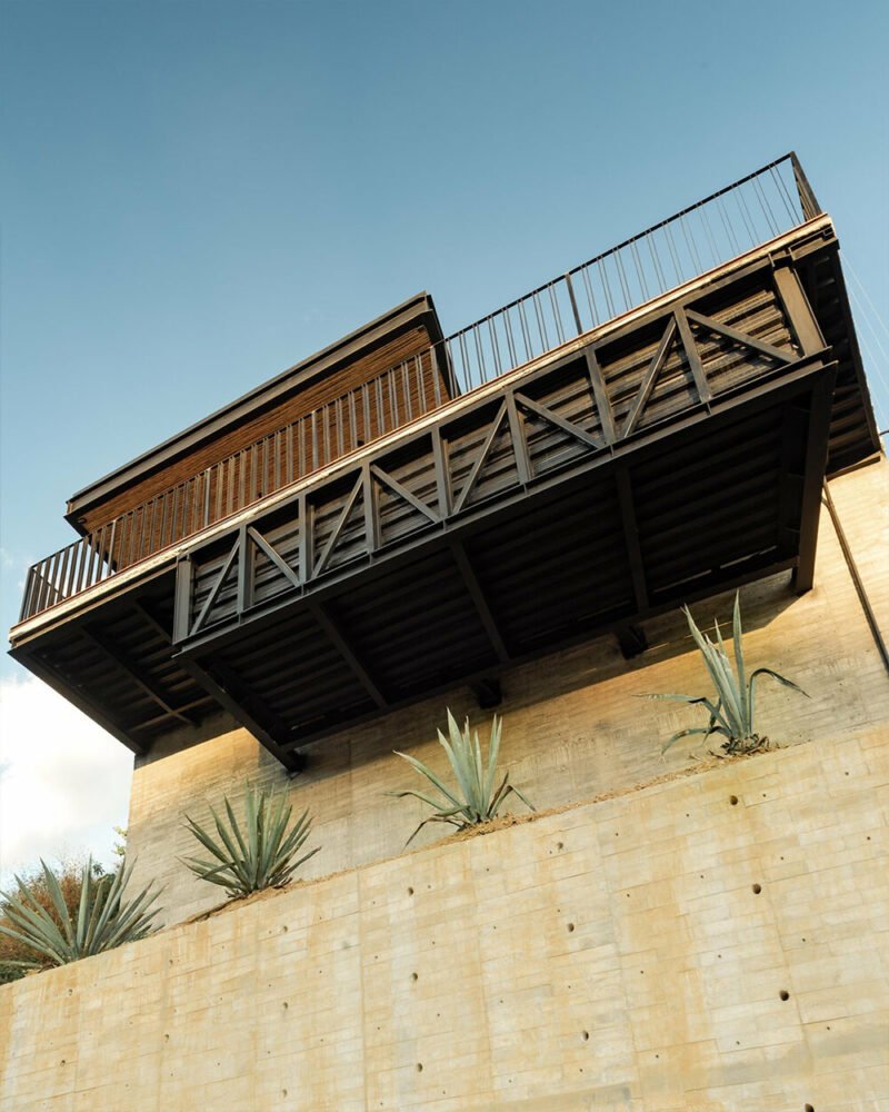 casa laurel 是为墨西哥瓦哈卡州一对退休夫妇设计的休养所