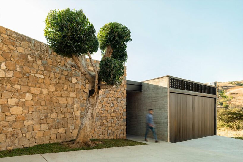 casa laurel 是为墨西哥瓦哈卡州一对退休夫妇设计的休养所