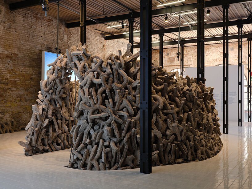 阿联酋在 2021 年威尼斯建筑双年展上荣获最佳国家馆金狮奖