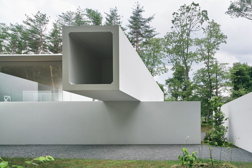 nendo 堆叠预制混凝土涵洞，在日本打造一座极简主义宾馆