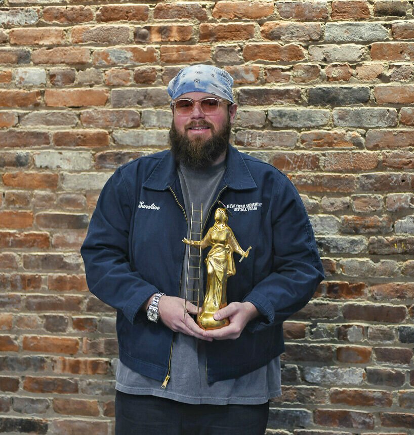 纽约阳光凭借 SUN DYED IN TEXAS 荣获 2021 年设计奖“distribution” 纽约阳光凭借 SUN DYED IN TEXAS 荣获 2021 年设计奖“distribution”