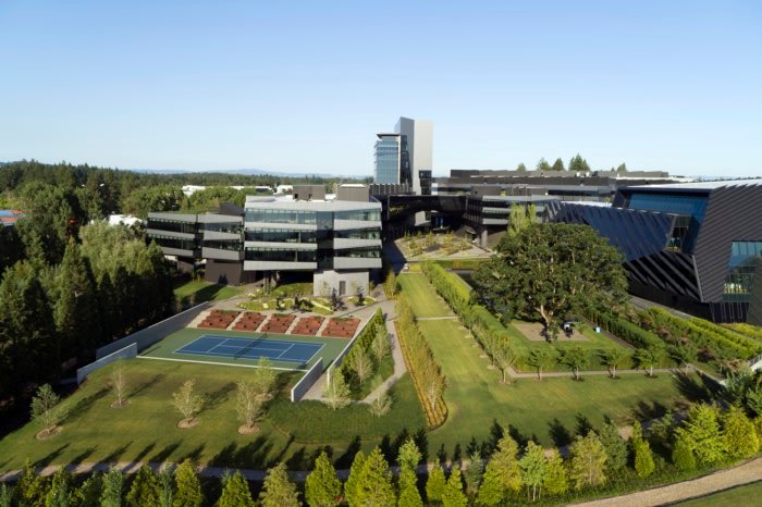 耐克总部塞雷娜·威廉姆斯大厦 - 比弗顿