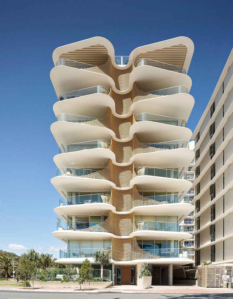 koichi takada architects builds