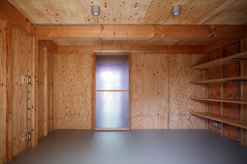 诺里建筑师为丰田最小的房子设计了钢网立面