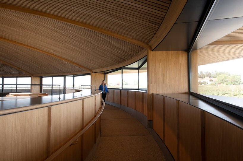 foster + partners completes its le dôme winery in bordeaux, france