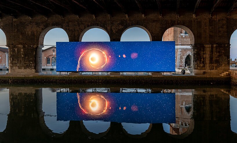 曾吴的巨大数字装置《鲸鱼》现于威尼斯艺术双年展展出 曾吴的巨大数字装置《鲸鱼》现于威尼斯艺术双年展展出