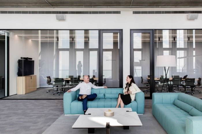 鼎睿再保险办事处 – 香港