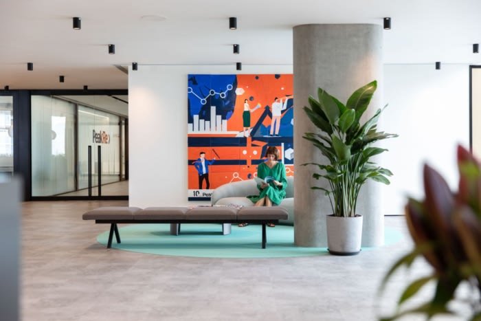 鼎睿再保险办事处 – 香港