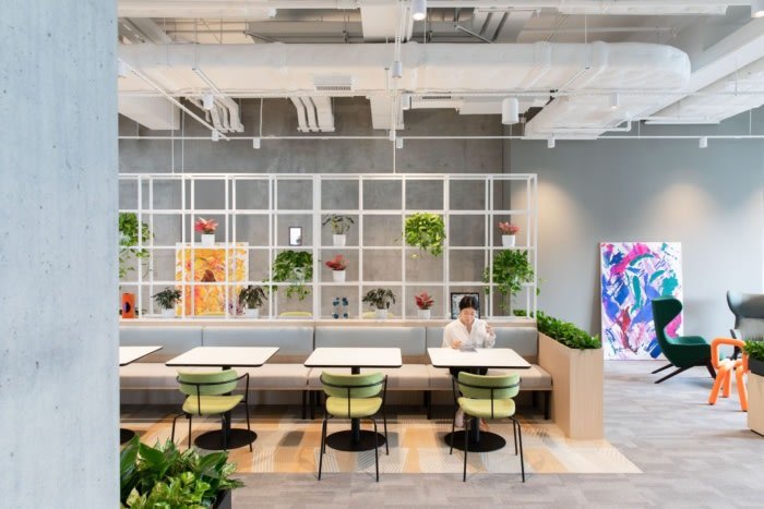 鼎睿再保险办事处 – 香港