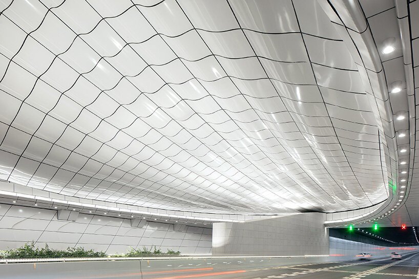 penda china 的三个雕塑隧道入口为海口增添了“超现实主义色彩” penda china 的三个雕塑隧道入口为海口增添了“超现实主义色彩”