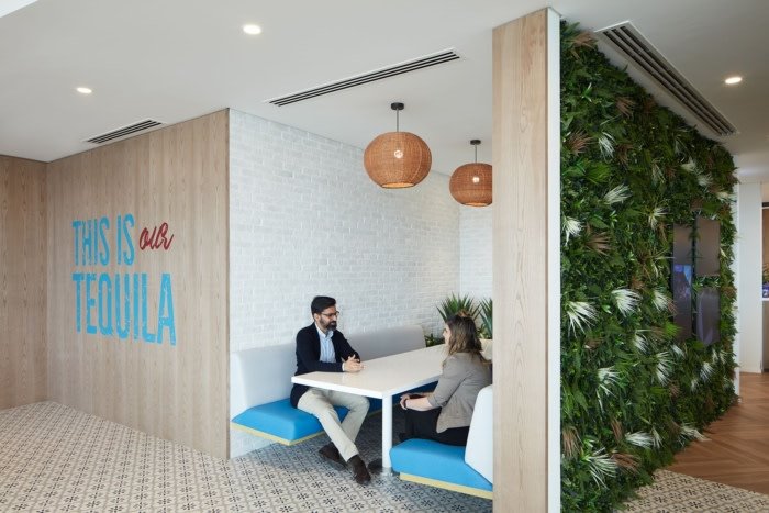 保乐力加办事处 – 迪拜