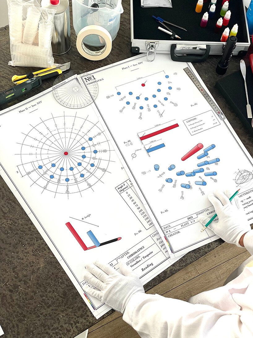 Pierre Brault 用引人入胜的日晷变化为城市建筑增添色彩