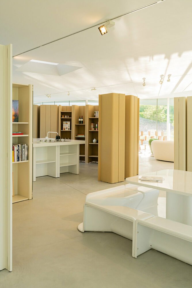 pierre paulin’s works converse with oscar niemeyer’s architecture at château la coste show