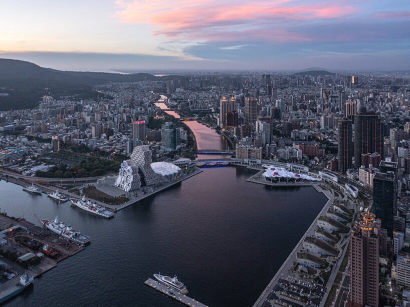 images by yi-hsien lee