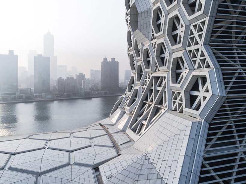 images by yi-hsien lee