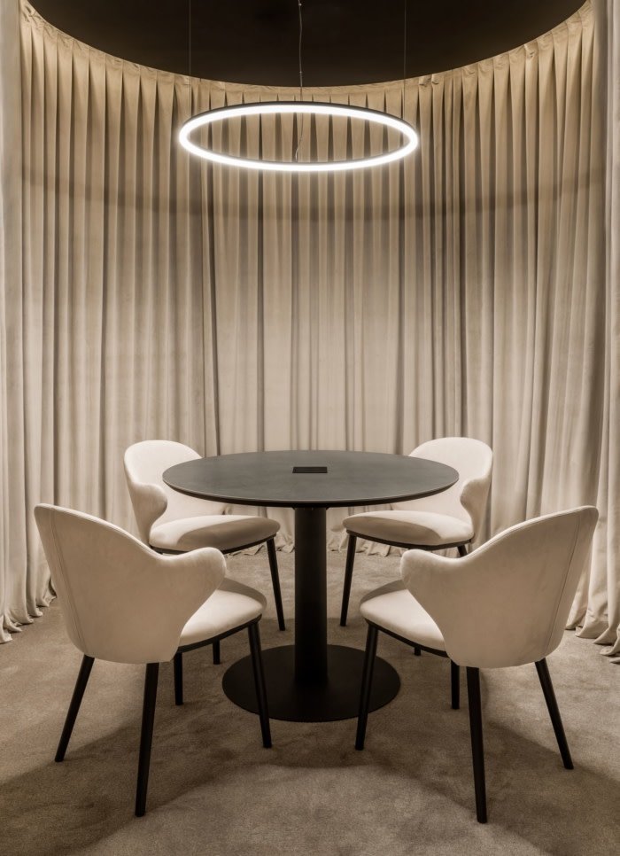 私人银行 VIP 客户办公室 – 明斯克