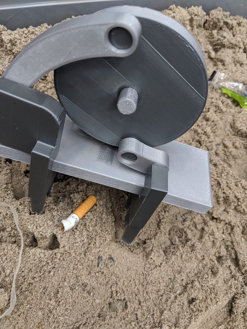BeachBot, an AI-powered robot that cleans cigarette butts at the beach