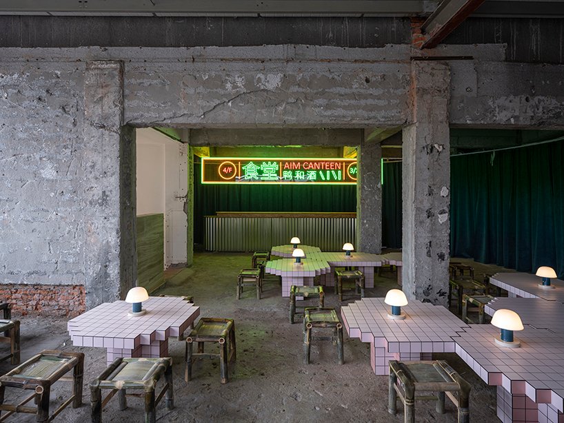 像素桌和椰子砖亮相 AIM 建筑上海展览 像素桌和椰子砖亮相 AIM 建筑上海展览