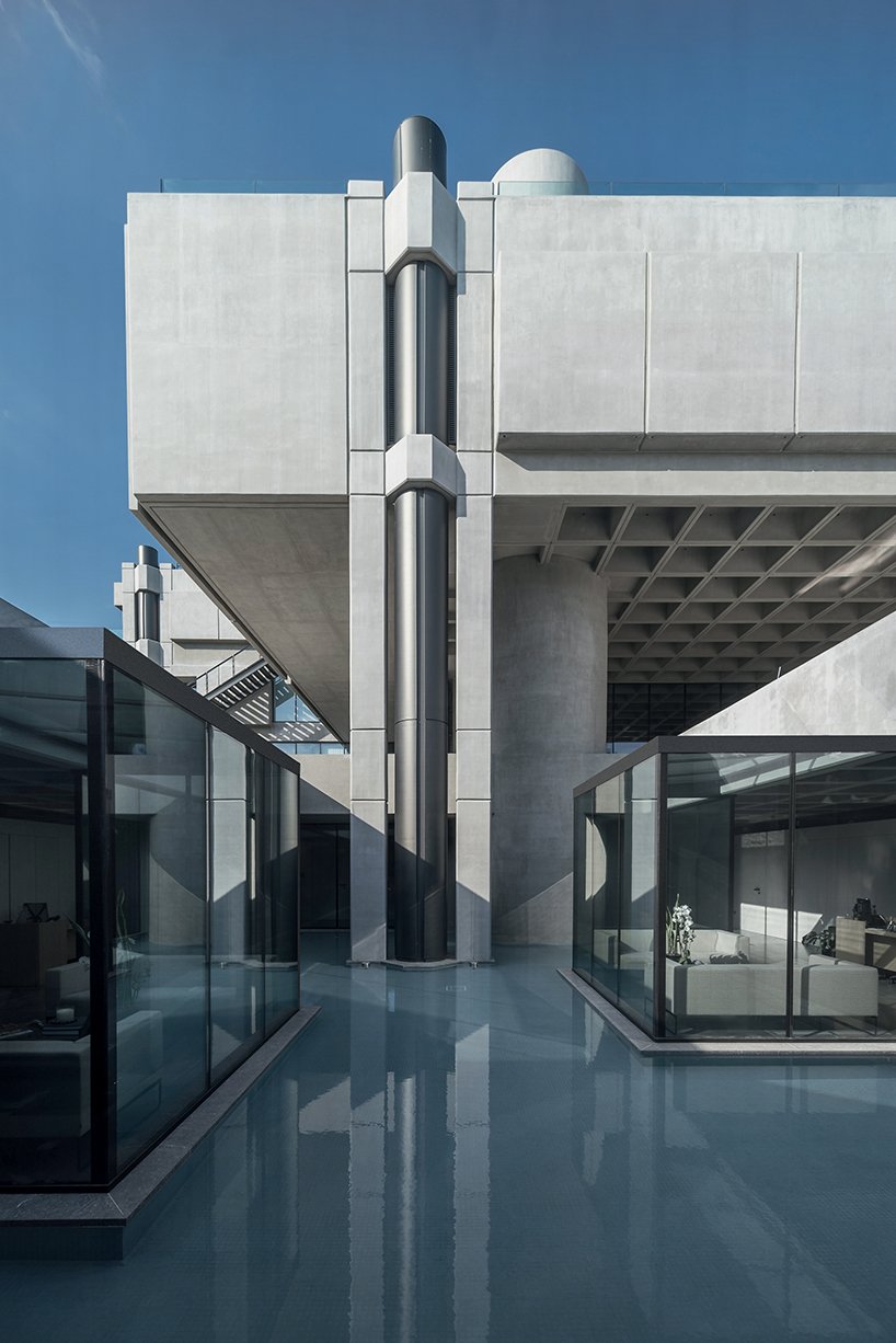 georges batzios architects revives building