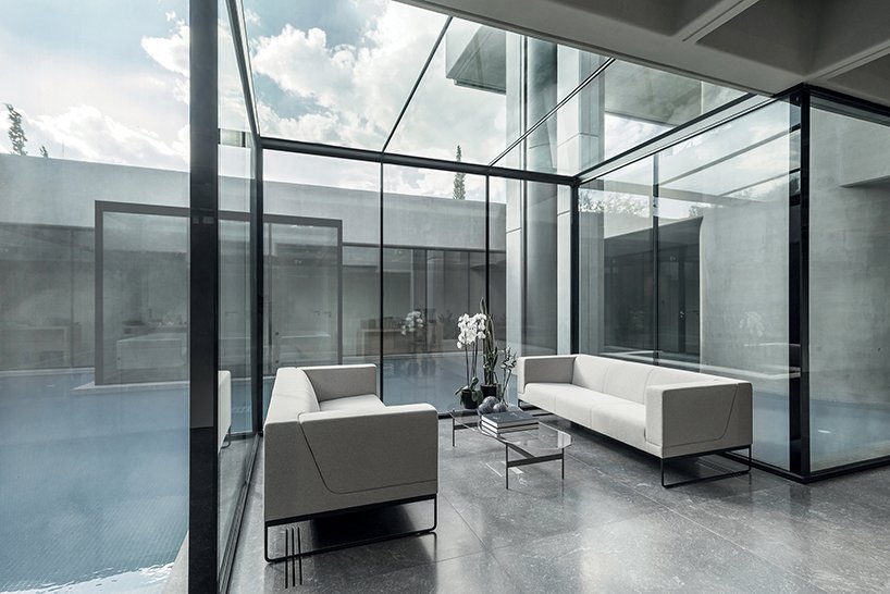 georges batzios architects revives building