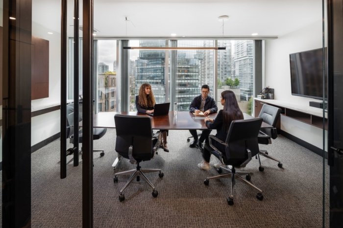 理查兹·布尔·萨顿办公室 – 温哥华