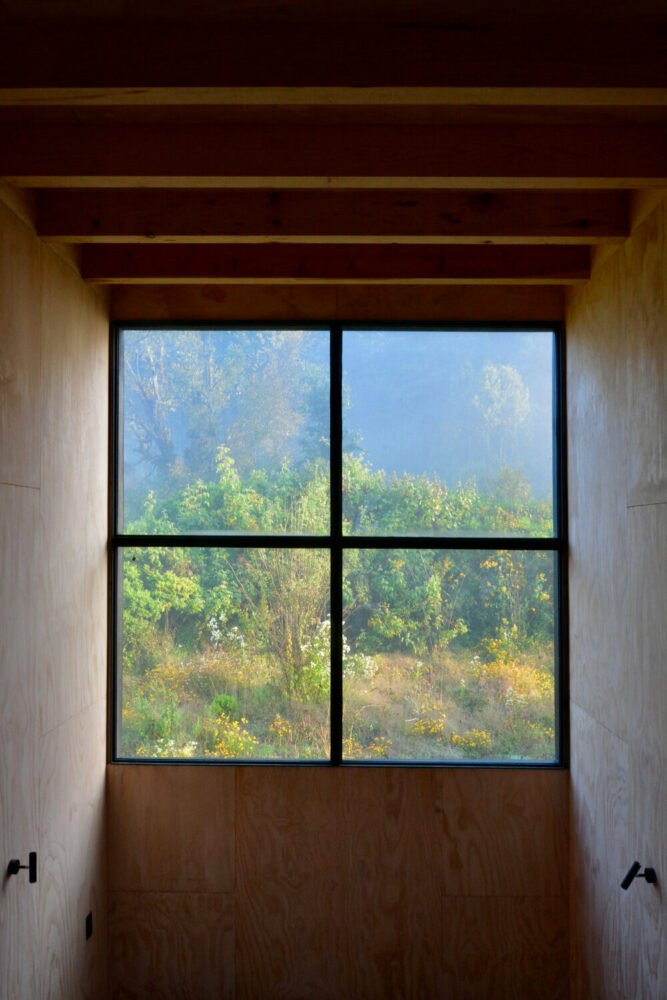 墨西哥的净零休养地结合了住宅、工作室和离网浴室