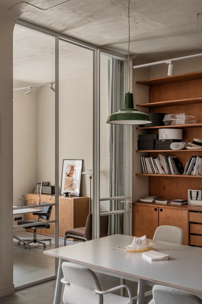 Ruslan Baginskiy 办公室 – 基辅