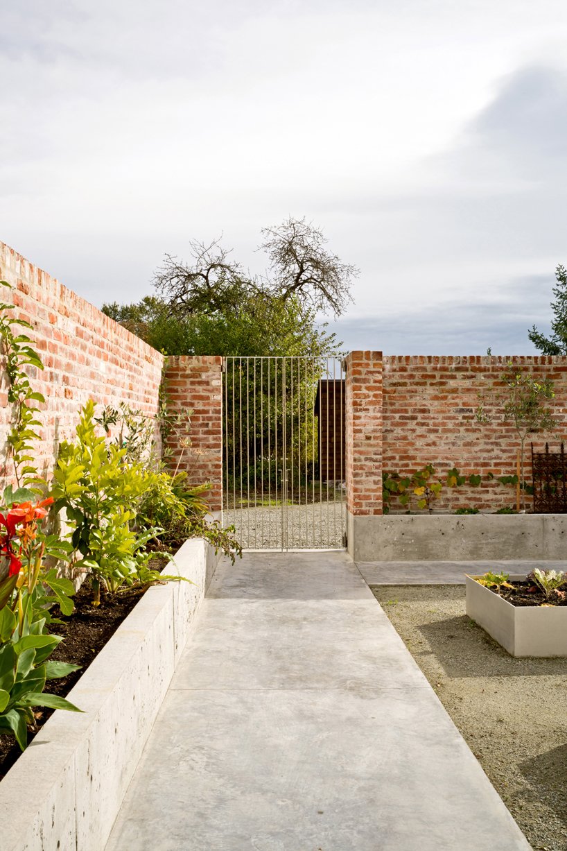 scott and scott architects complete