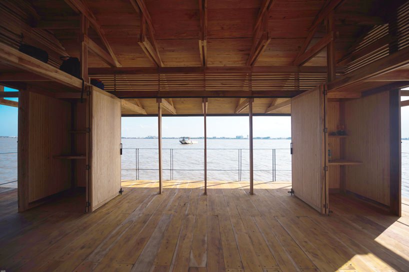 “桑泰天文台”通过浮动文化空间为厄瓜多尔瓜亚斯河注入活力 “桑泰天文台”通过浮动文化空间为厄瓜多尔瓜亚斯河注入活力