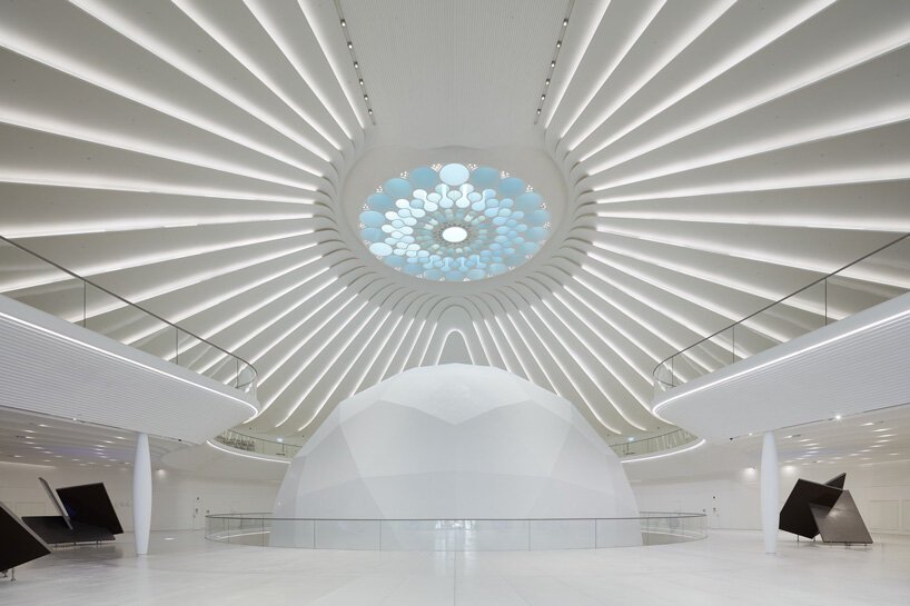 santiago calatrava UAE pavilion expo 2020 dubai