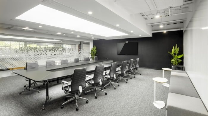 上汽通用五菱先进中心 – 上海