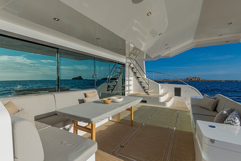 the new SILENT 60 electric catamaran features a kite wing and 42 solar panels