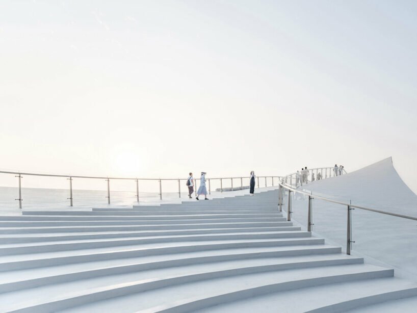 sou fujimoto’s‘sky mountain’curls up the coastal landscape of hainan province