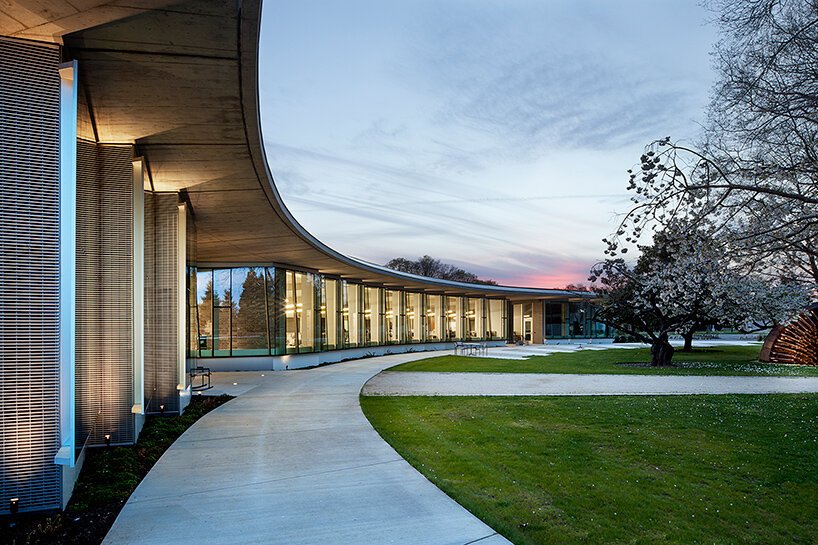 Skylab Architecture 完成了位于波特兰的环保哥伦比亚大楼 Skylab Architecture 完成了位于波特兰的环保哥伦比亚大楼