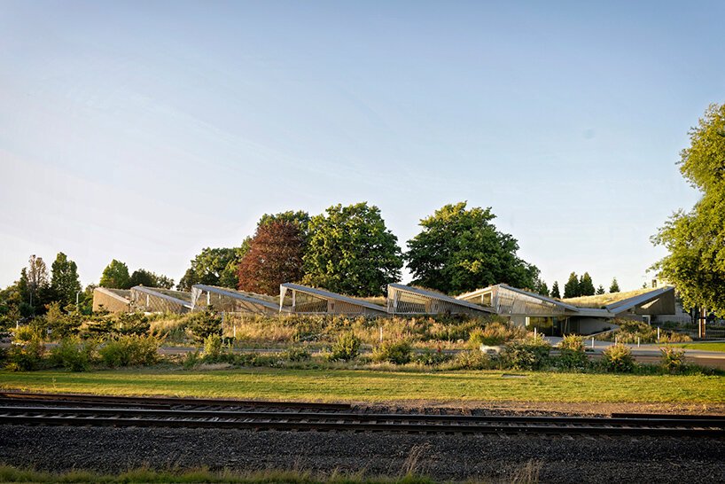 Skylab Architecture 完成了位于波特兰的环保哥伦比亚大楼 Skylab Architecture 完成了位于波特兰的环保哥伦比亚大楼