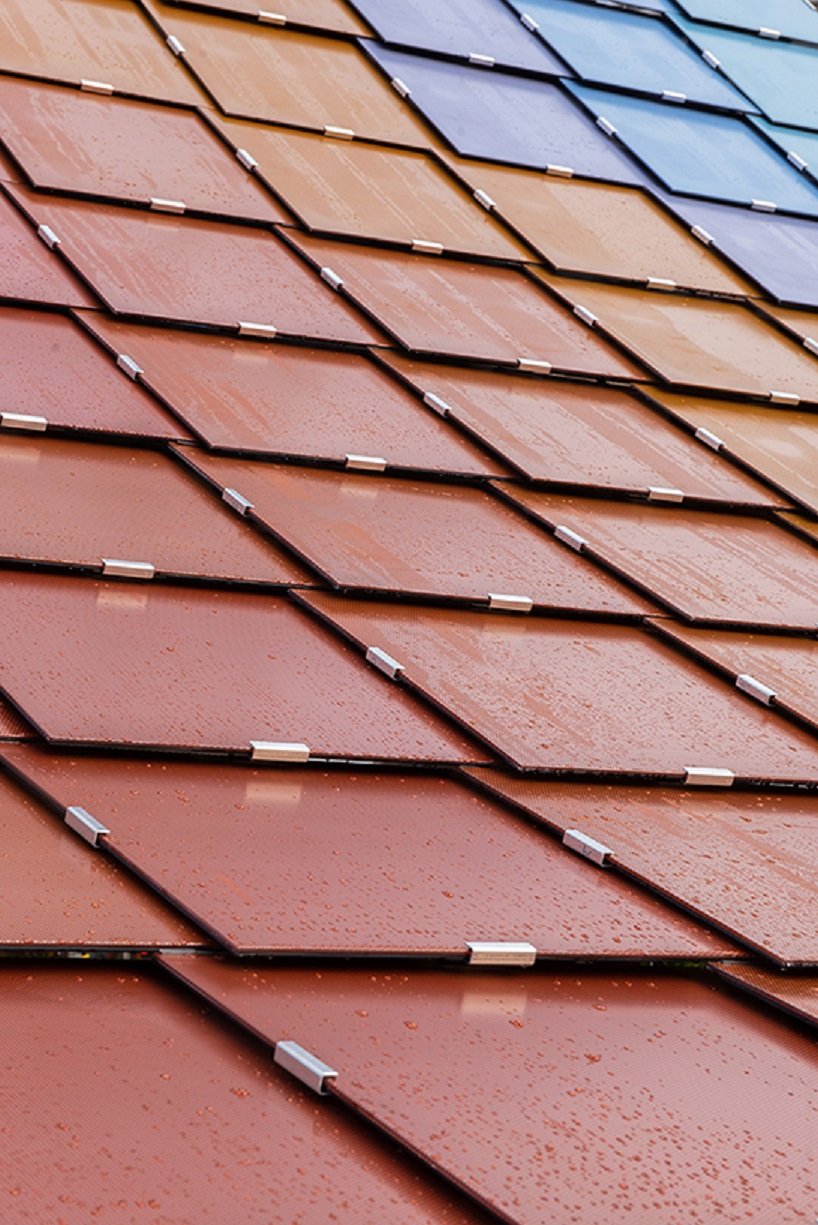 荷兰设计周上起伏的太阳能馆为游客提供庇护并收集阳光 荷兰设计周上起伏的太阳能馆为游客提供庇护并收集阳光