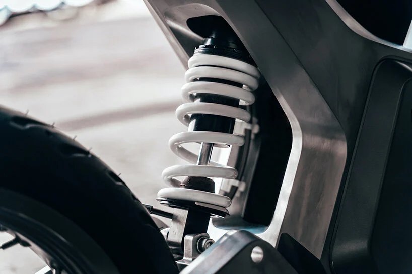 SONDORS 元自行车是一款价格实惠、外观精美的电动摩托车 SONDORS 元自行车是一款价格实惠、外观精美的电动摩托车