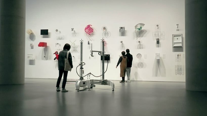 ujoo+limheeyoung 的机械留声机利用塑料废物产生音乐