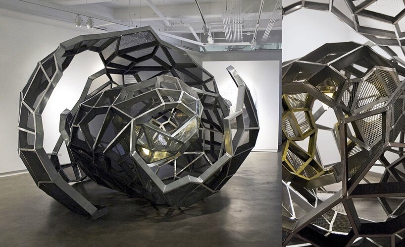 艺术家 soo sunny 公园位于有限的空间中，并将光线作为雕塑材料