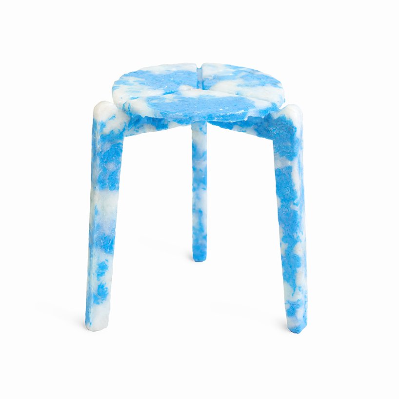 haneul kim 将废弃口罩升级为粪便收集品