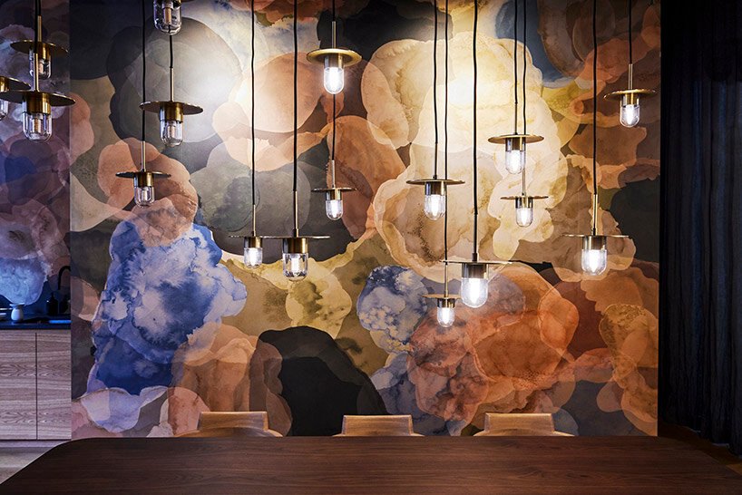 索尼和明星作品通过绿洲装置 STAYDREAM 将自然带入室内