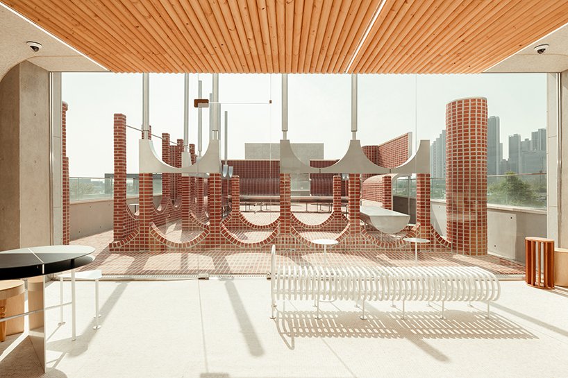arches, curves and rounded edges contour parconido bakery cafe in south korea