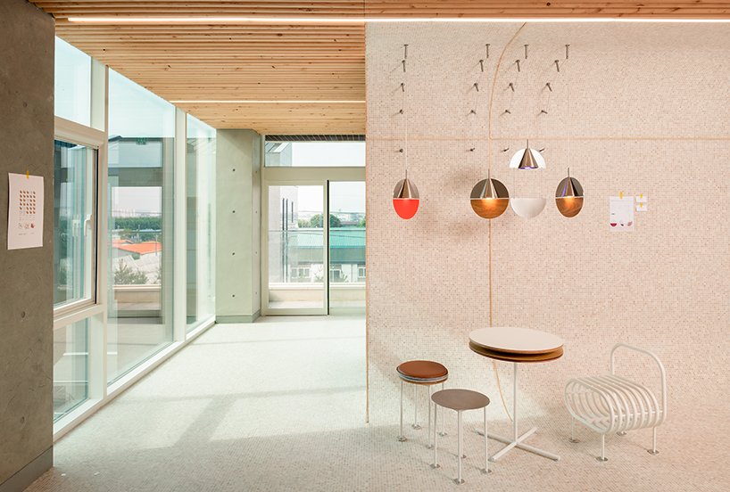 arches, curves and rounded edges contour parconido bakery cafe in south korea